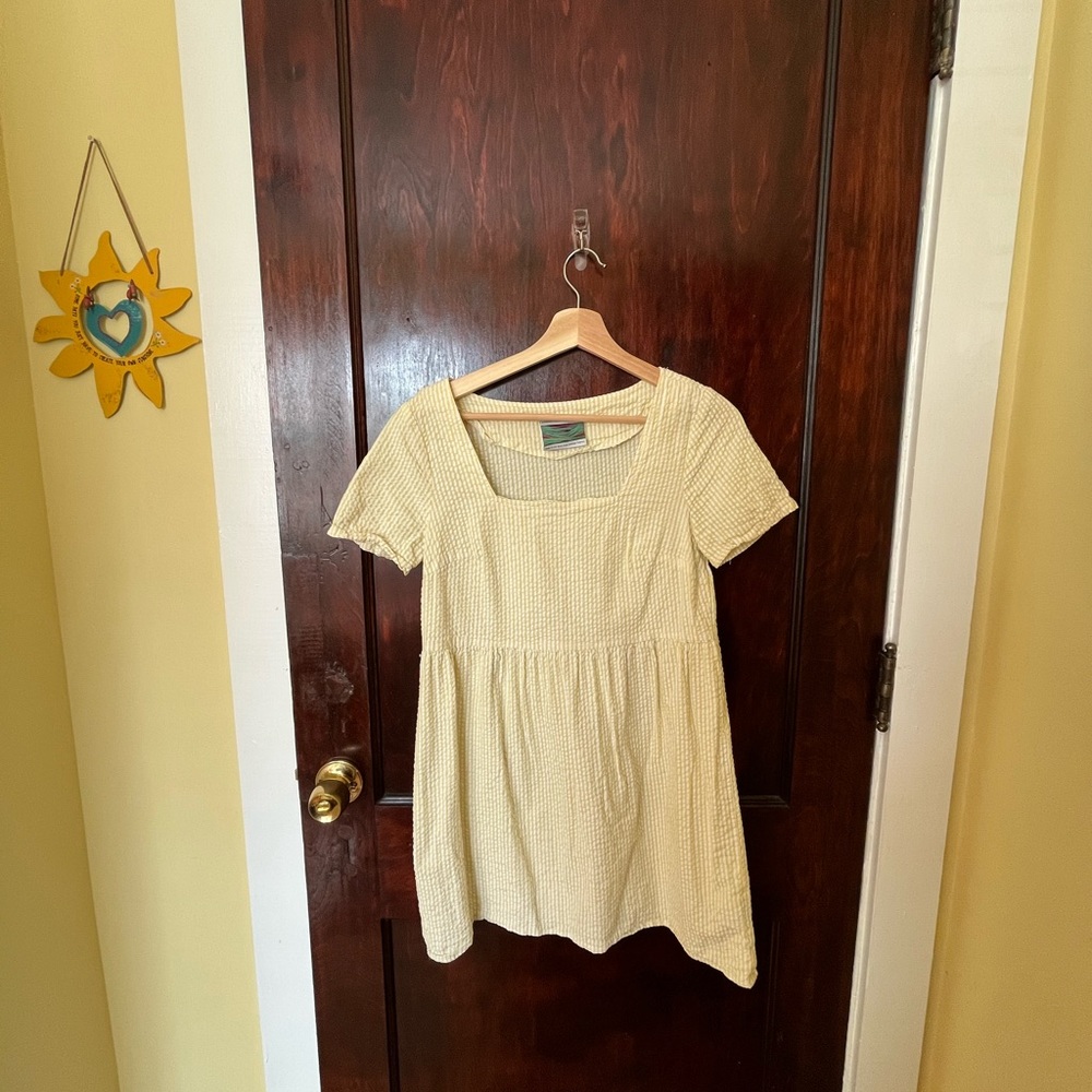 URBAN OUTFITTERS // URBAN RENEWAL Remnants Striped Seersucker Babydoll Dress SM